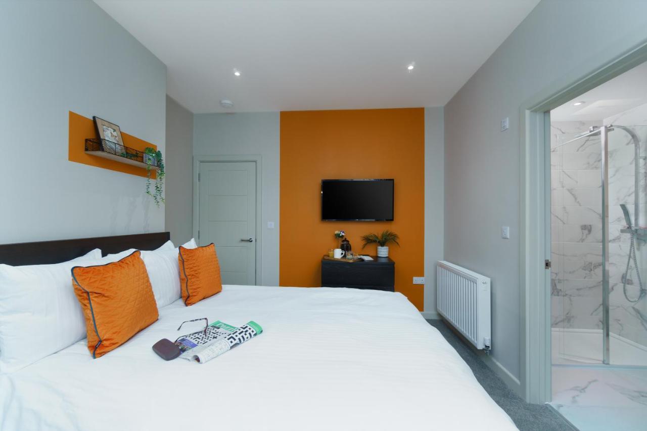 Apartment Three - Free Private Car Park - Sleeps 6 - 3 Shower Rooms - By Ocean City Retreats Plymouth Esterno foto